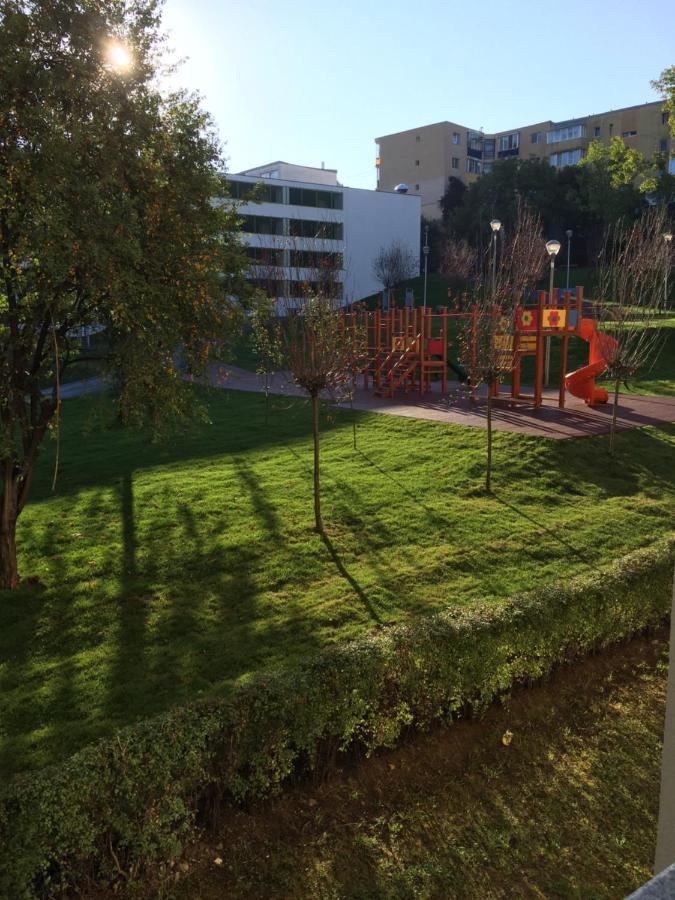Igi White Flat With Free Private Parking Daire Kaloşvar Dış mekan fotoğraf