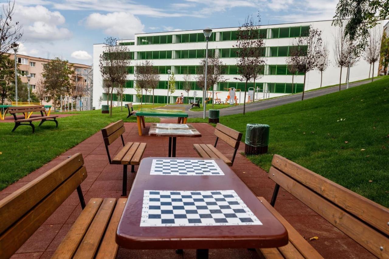 Igi White Flat With Free Private Parking Daire Kaloşvar Dış mekan fotoğraf