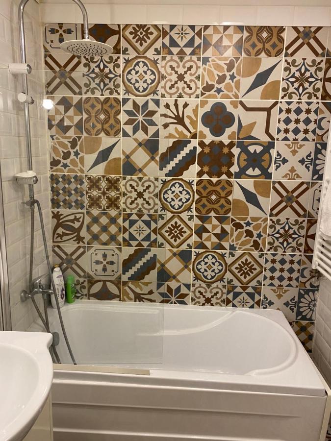 Igi White Flat With Free Private Parking Daire Kaloşvar Dış mekan fotoğraf
